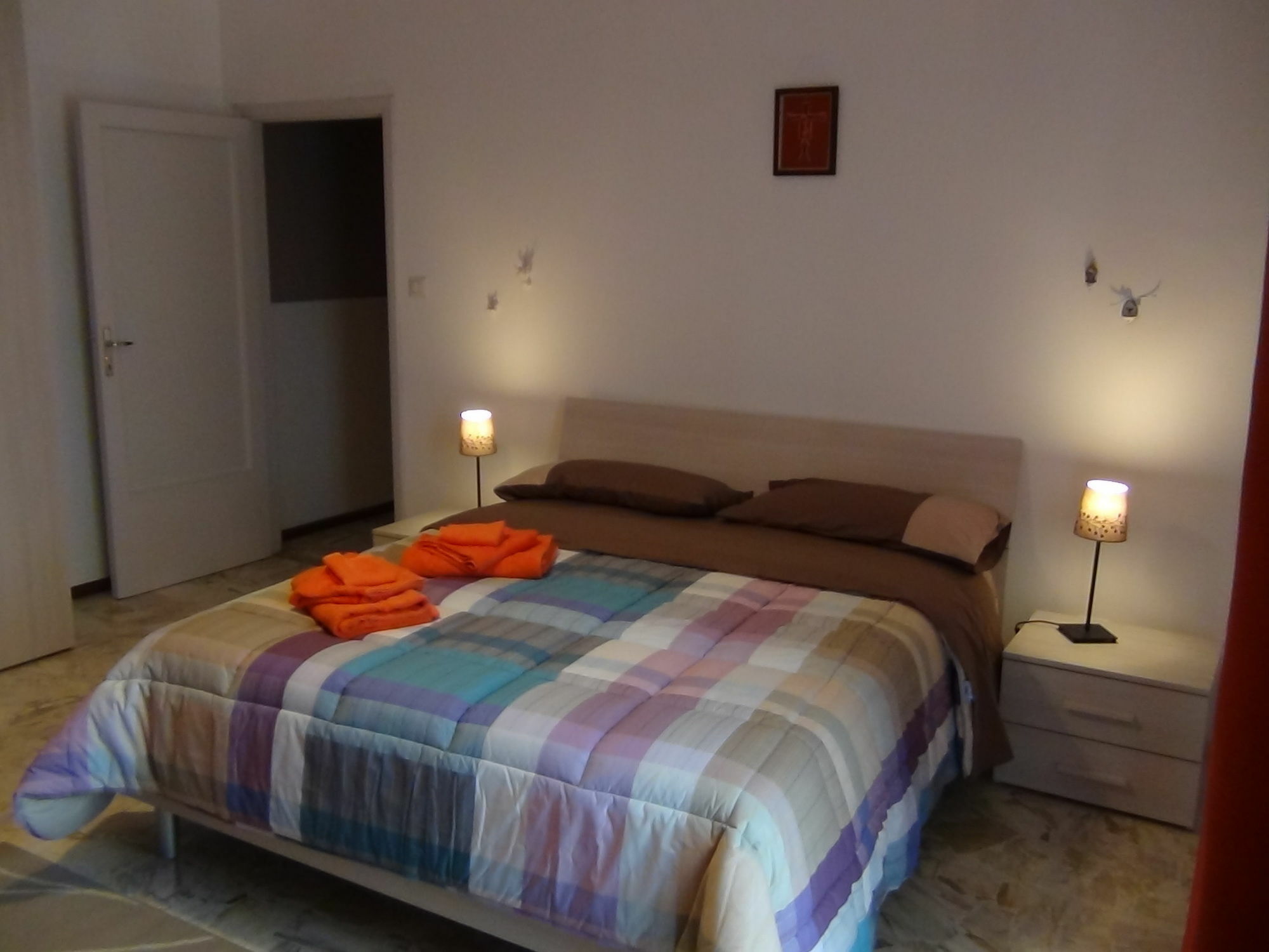 Appartement A Casa Di Franci à Parme Extérieur photo
