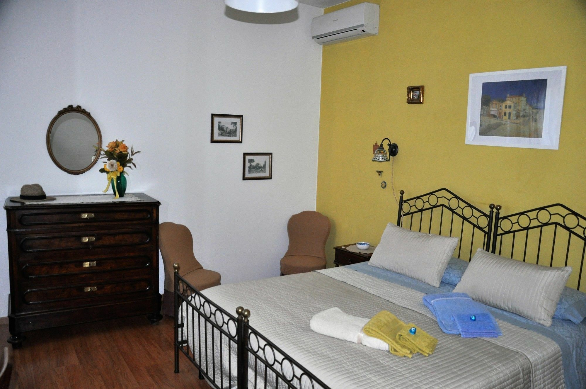 Appartement A Casa Di Franci à Parme Extérieur photo
